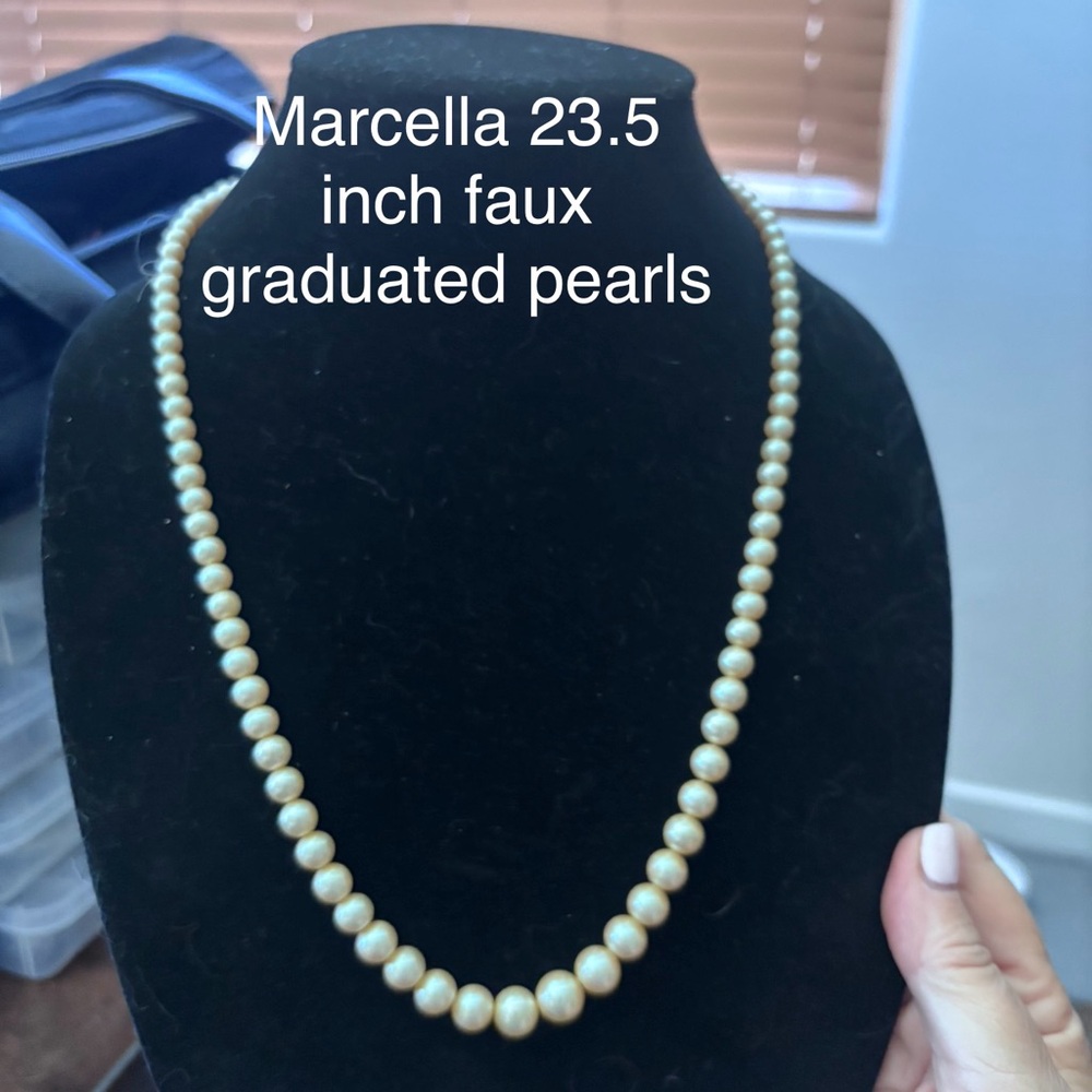 MARVELLA Cream Faux Pearl Necklace